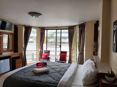 Deluxe-Doppelzimmer — Patong Rose Guest House 50m to Beach
